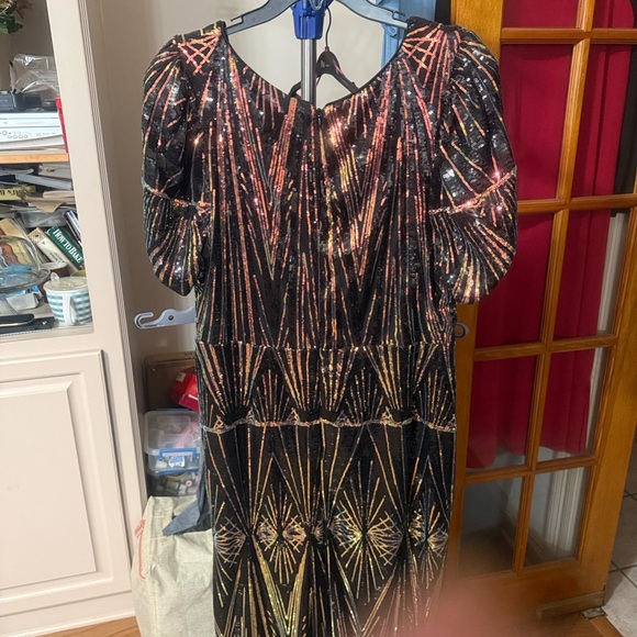 SHEIN Black and Gold Geometric Sequin Dress - www.mordernwear.com